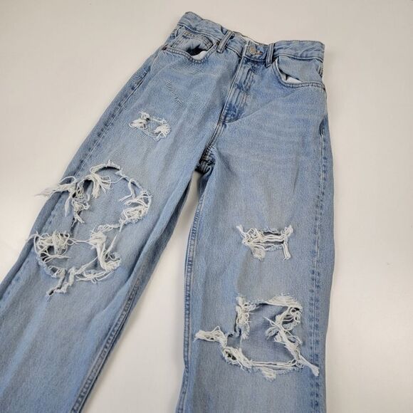 Zara Distressed High Waisted Light Wash Denim Jeans size 4 - Picture 1 of 12